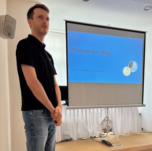 Yannik Eschenlohr informierte zu den Münzenkategorien auf der Plattform eBay